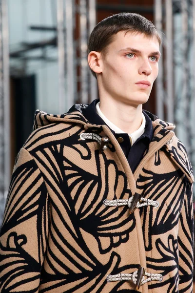 Look 6